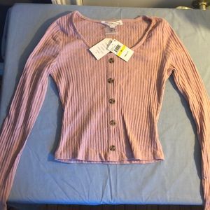 Pink or green ribbed long sleeve croptop w buttons